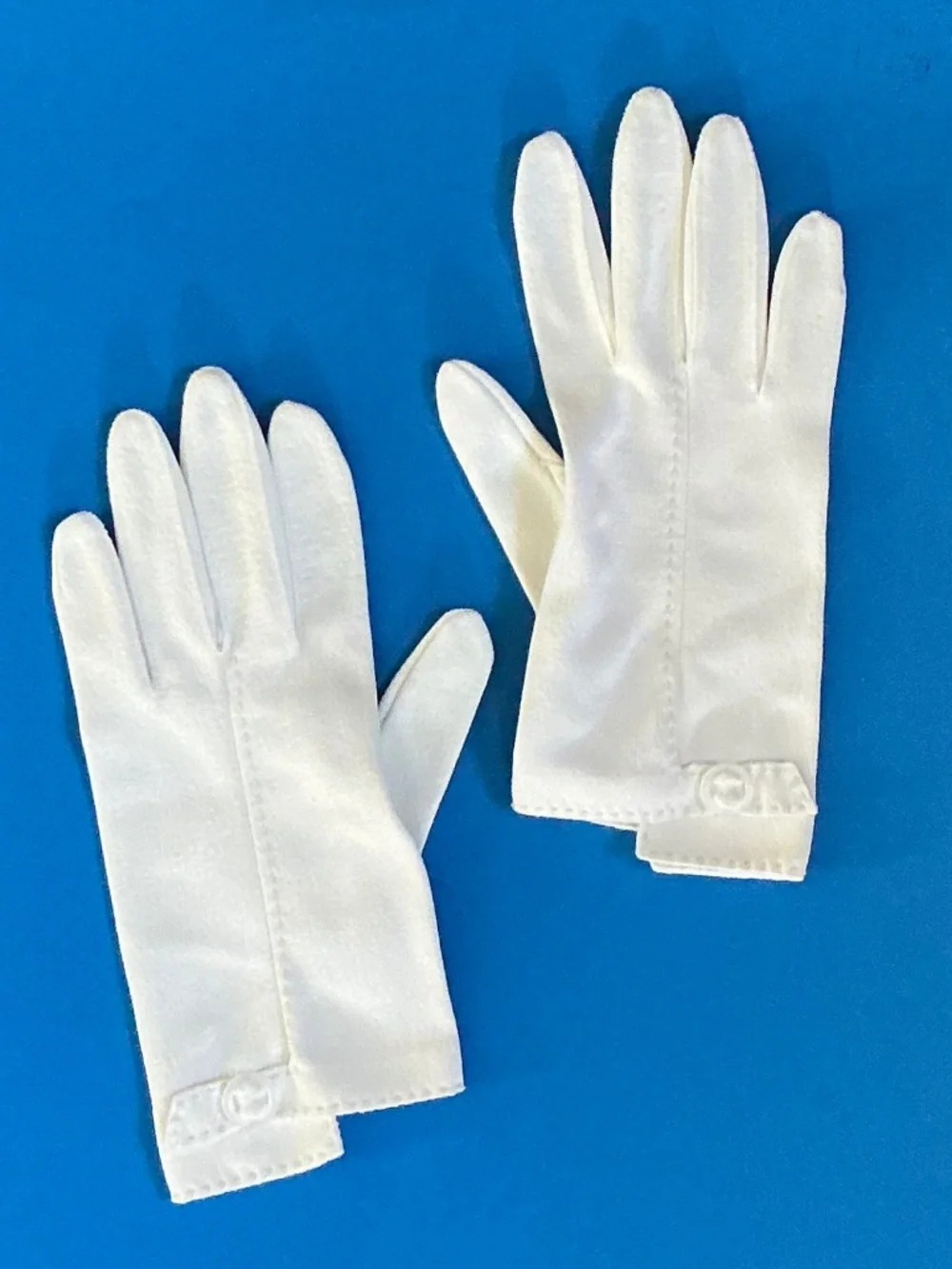 Vintage 1950s Hansen Formal Wrist Ivory Gloves Size 7 Mid Century